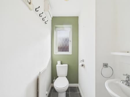 3 bedroom Semi-detached house to let in Hawthorns Place, Carlisle, CA2