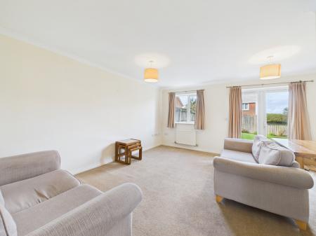 3 bedroom Semi-detached house to let in Hawthorns Place, Carlisle, CA2