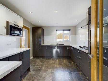 2 bedroom Bungalow to let in Longlands Road, Carlisle, CA3