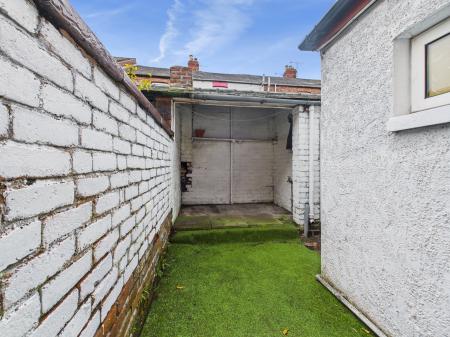 2 bedroom Terraced House to let in Alexander Street, Carlisle, CA1