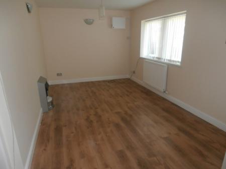 2 bedroom Flat to let in London Road, Carlisle, CA1