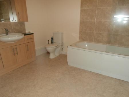 2 bedroom Flat to let in London Road, Carlisle, CA1