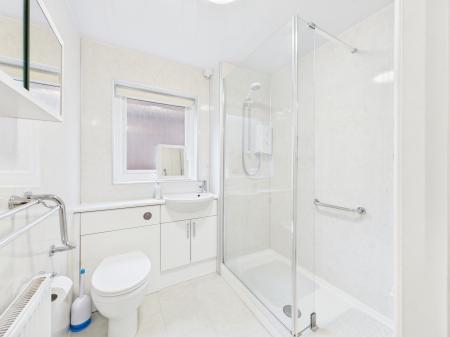 2 bedroom Flat for sale in St Peters Close, Carlisle, CA3