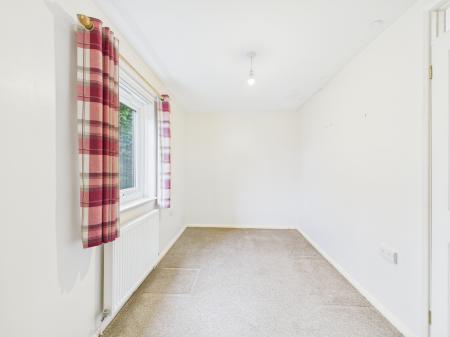 2 bedroom Flat for sale in St Peters Close, Carlisle, CA3