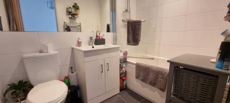 2 bedroom Terraced House to let in Greenwood Court, Carlisle, CA3