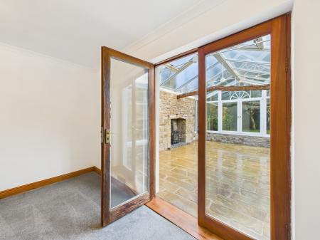 4 bedroom Bungalow to let in Farlam, Farlam, Brampton, CA8