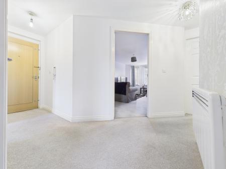 2 bedroom Flat to let in Lowry Gardens, Carlisle, CA3