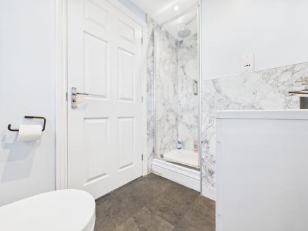 2 bedroom Flat to let in Lowry Gardens, Carlisle, CA3