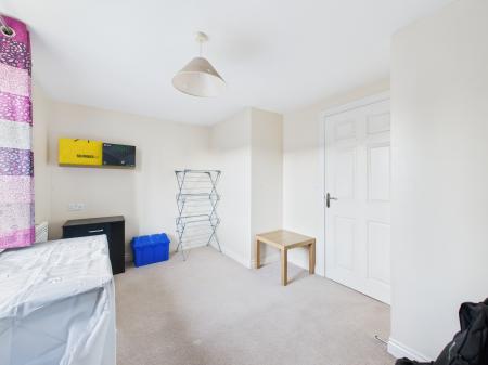 2 bedroom Flat to let in Lowry Gardens, Carlisle, CA3