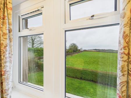 2 bedroom Cottage to let in Blackwell Hall Cottages, Carlisle, CA2