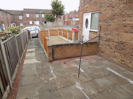 3 bedroom Semi-detached house to let in Goodwin Close, Carlisle, CA2