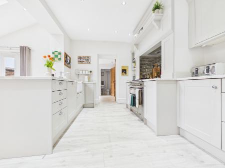 3 bedroom Terraced House to let in Broad Street, City Centre, Carlisle, CA1