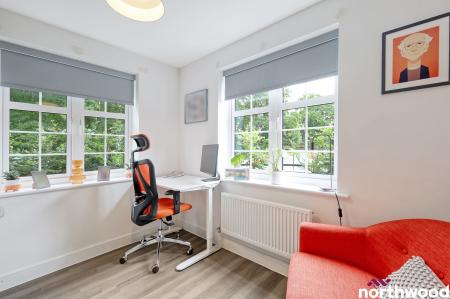 3 bedroom Detached house for sale in Avondene Drive, Colchester, CO4