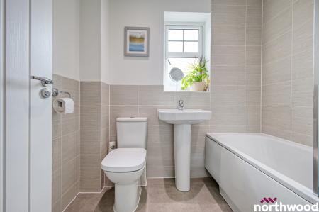 3 bedroom Detached house for sale in Avondene Drive, Colchester, CO4