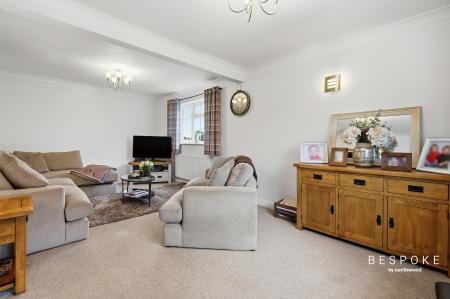 5 bedroom Detached house for sale in Crix Green, Felsted, CM6