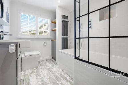 5 bedroom Detached house for sale in Crix Green, Felsted, CM6