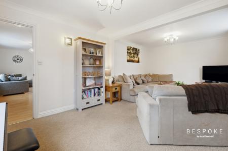 5 bedroom Detached house for sale in Crix Green, Felsted, CM6