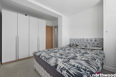 2 bedroom Ground floor maisonette for sale in Gatwick View, Billericay, CM12