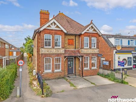 Main Road, Broomfield, CM1