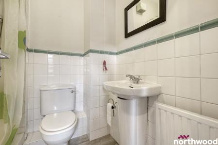 2 bedroom Maisonette for sale in Main Road, Broomfield, CM1