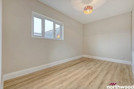 2 bedroom Maisonette for sale in Main Road, Broomfield, CM1