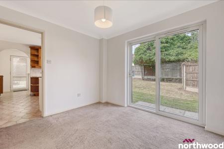 4 bedroom Detached house for sale in Springfield Road, Chelmsford, CM2