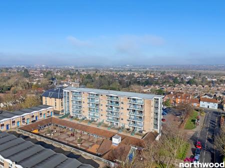 1 bedroom Flat for sale in The Vineyards, Great Baddow, CM2