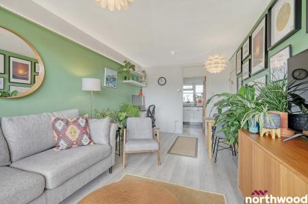 1 bedroom Flat for sale in The Vineyards, Great Baddow, CM2