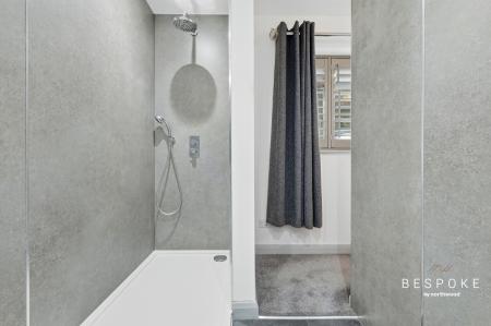 5 bedroom Bungalow for sale in Bramston Close, Great Baddow, CM2