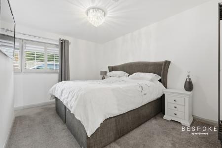 5 bedroom Bungalow for sale in Bramston Close, Great Baddow, CM2