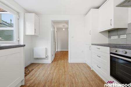 1 bedroom Ground floor maisonette to let in Rochford Road, Chelmsford, CM2