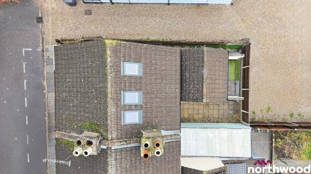 1 bedroom Ground floor maisonette to let in Rochford Road, Chelmsford, CM2