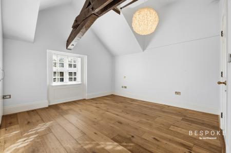 2 bedroom Apartment for sale in Danbury Palace Road, Danbury, CM3