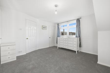 4 bedroom Semi-detached house for sale in Victors Crescent, Hutton, Brentwood, CM13