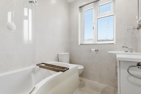 3 bedroom Semi-detached house for sale in Crescent Road, Warley, Brentwood, CM14