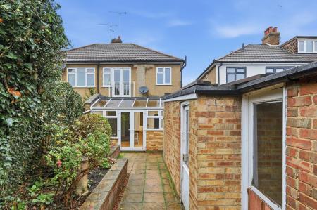 3 bedroom Semi-detached house for sale in Crescent Road, Warley, Brentwood, CM14