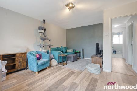 2 bedroom Flat for sale in Haig Court, Chelmsford, CM2