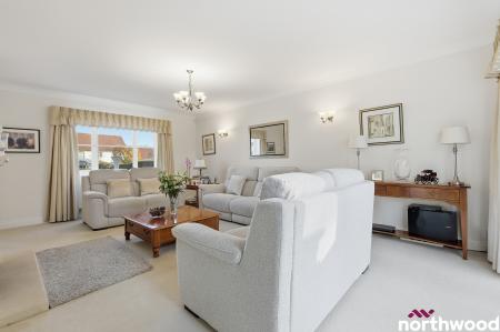 4 bedroom Detached house for sale in Ingrave Road, Brentwood, CM13