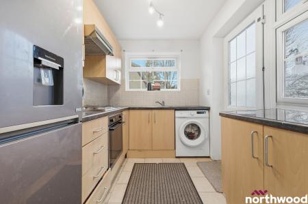 2 bedroom End of terrace house for sale in Ongar Road, Brentwood, CM15