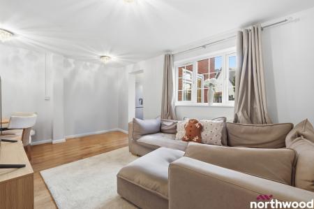 2 bedroom End of terrace house for sale in Ongar Road, Brentwood, CM15