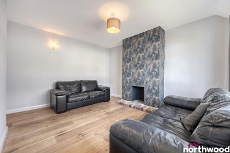 1 bedroom Maisonette for sale in Charnwood Avenue, Chelmsford, CM1