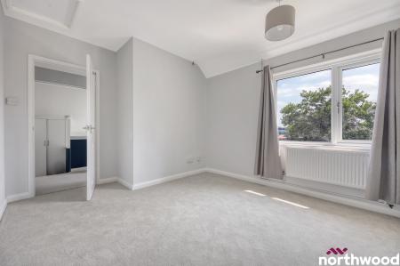 1 bedroom Maisonette for sale in Charnwood Avenue, Chelmsford, CM1