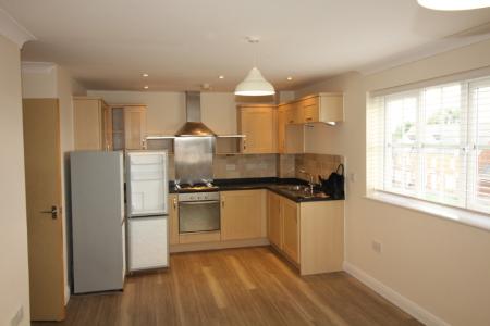 2 bedroom Flat for sale in Baden Powell Close, Great Baddow, CM2