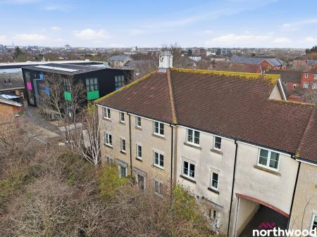 4 bedroom Terraced House for sale in Burghley Way, Chelmsford, CM2