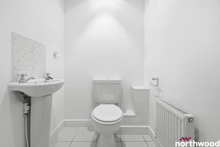 4 bedroom Terraced House for sale in Burghley Way, Chelmsford, CM2