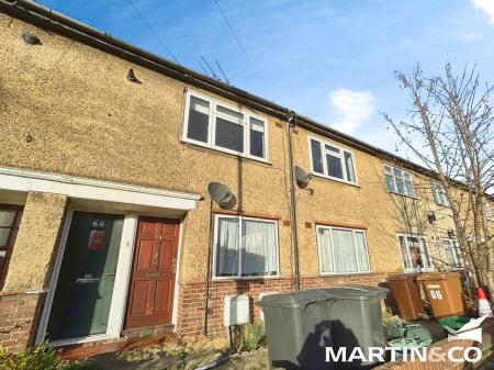 2 bedroom Flat to let in Coval Lane, Chelmsford, CM1