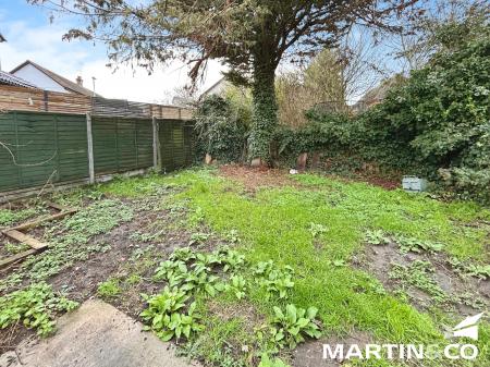 2 bedroom Flat to let in Coval Lane, Chelmsford, CM1