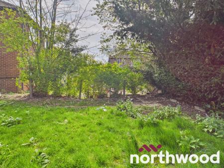 3 bedroom Maisonette to let in Coval Lane, Chelmsford, CM1