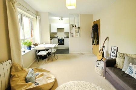 1 bedroom Flat to let in Leckhampton Place, Old Station Drive, Leckhampton, Cheltenham, GL53