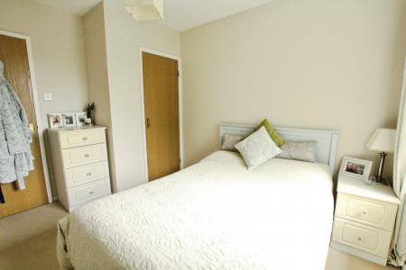 1 bedroom Flat to let in Leckhampton Place, Old Station Drive, Leckhampton, Cheltenham, GL53